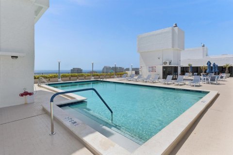 Copropriété à vendre à Fort Lauderdale, Floride: 2 chambres, 150.5 m2 № 2247186 - photo 22