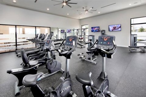 Villa ou maison à vendre à Hialeah, Floride: 3 chambres, 143.07 m2 № 1950208 - photo 12