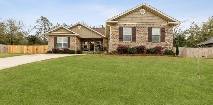 Casa en Crestview, Florida 4 dormitorios, 214.98 m2 № 559808
