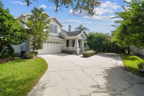 House in Lutz, Florida 3 bedrooms, 251.3 sq.m. № 1885934 - photo 2