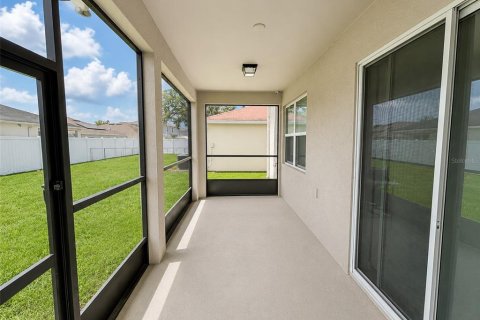 Villa ou maison à louer à Seffner, Floride: 3 chambres, 257.34 m2 № 2283610 - photo 7