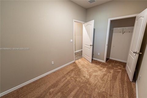 Townhouse in St. Lucie, Florida 3 bedrooms, 129.04 sq.m. № 2059076 - photo 19