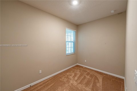 Townhouse in St. Lucie, Florida 3 bedrooms, 129.04 sq.m. № 2059076 - photo 18