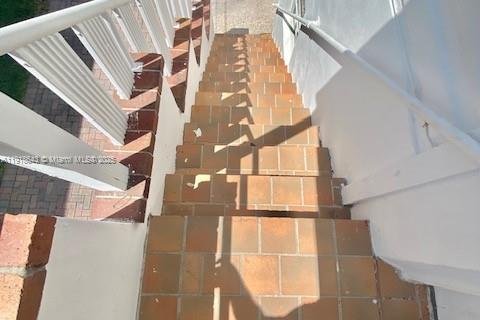 Casa en alquiler en Miami Beach, Florida, 2 dormitorios, 92.9 m2 № 1973282 - foto 19