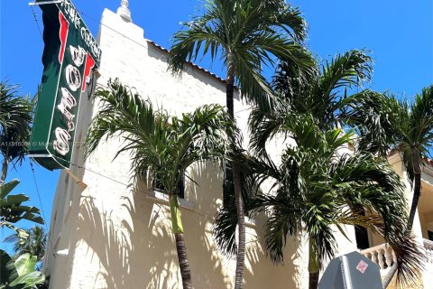 Снять в аренду кондоминиум в Майами-Бич, Флорида 1 спальня, 38.09м2, № 1942957 - фото 20