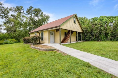 Casa en venta en Dade City, Florida, 4 dormitorios, 259.48 m2 № 1904732 - foto 2