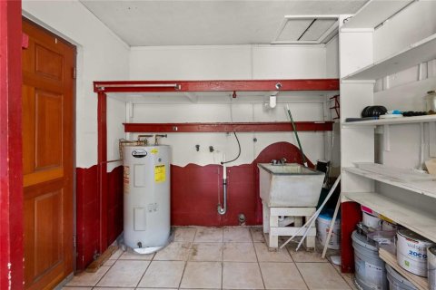 Casa en venta en Dade City, Florida, 4 dormitorios, 259.48 m2 № 1904732 - foto 28