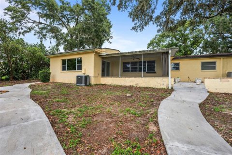 Casa en venta en Dade City, Florida, 4 dormitorios, 259.48 m2 № 1904732 - foto 30