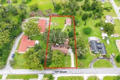 Casa en venta en Dade City, Florida, 4 dormitorios, 259.48 m2 № 1904732 - foto 4