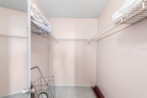 Condo in Winter Haven, Florida, 2 bedrooms  № 2217834 - photo 26