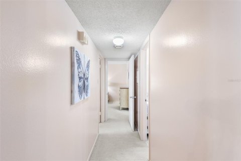 Condo in Winter Haven, Florida, 2 bedrooms  № 2217834 - photo 21