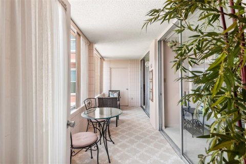 Condo in Winter Haven, Florida, 2 bedrooms  № 2217834 - photo 19