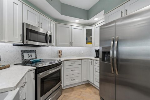 Купить кондоминиум в Клируотер, Флорида 7 комнат, 132.57м2, № 2220852 - фото 18