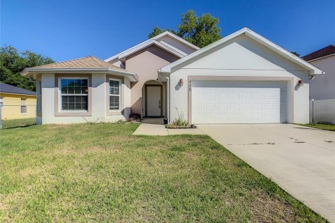 Villa ou maison à louer à Poinciana, Floride: 4 chambres, 164.25 m2 № 2425390 - photo 2
