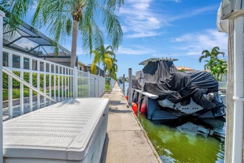 Villa ou maison à vendre à Bradenton, Floride: 4 chambres, 230.58 m2 № 1911653 - photo 28