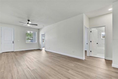 Villa ou maison à vendre à Tampa, Floride: 4 chambres, 142.14 m2 № 2093920 - photo 16