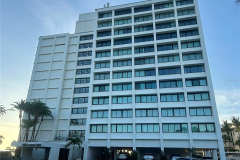 Condo in Sarasota, Florida, 2 bedrooms  № 2113043