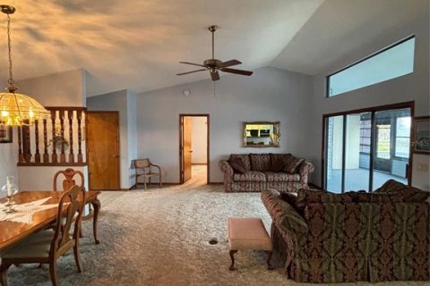 House in Crystal River, Florida 3 bedrooms, 177.63 sq.m. № 1521653 - photo 19