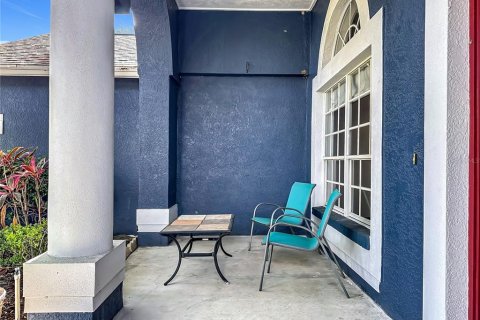 Casa en venta en Brandon, Florida, 4 dormitorios, 189.99 m2 № 2110398 - foto 4