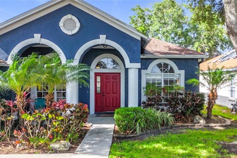 Casa en venta en Brandon, Florida, 4 dormitorios, 189.99 m2 № 2110398 - foto 3
