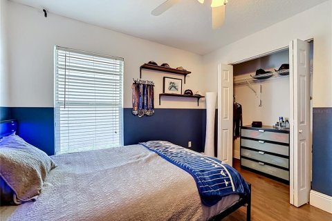 Casa en venta en Brandon, Florida, 4 dormitorios, 189.99 m2 № 2110398 - foto 25