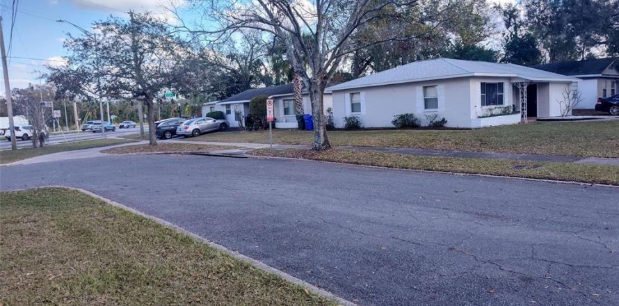 Duplex à Lakeland, Floride 4 chambres, 155.98 m2 № 1907962