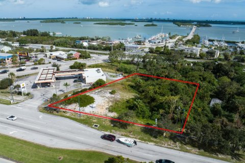 Commercial property in St. Lucie, Florida № 2081695 - photo 4