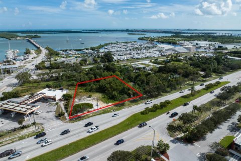 Commercial property in St. Lucie, Florida № 2081695 - photo 13