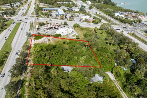 Commercial property in St. Lucie, Florida № 2081695 - photo 5