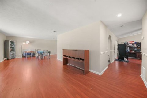 Casa en venta en Tampa, Florida, 3 dormitorios, 222.41 m2 № 2429617 - foto 12