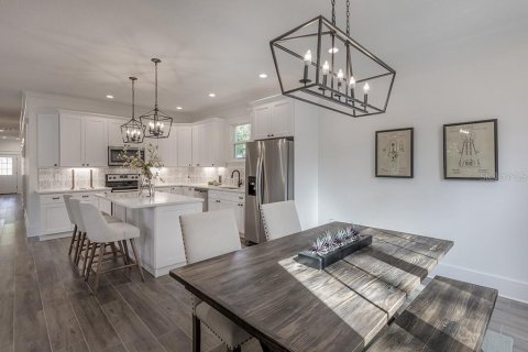 Villa ou maison à vendre à Tampa, Floride: 3 chambres, 173.17 m2 № 2147826 - photo 14