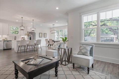 Villa ou maison à vendre à Tampa, Floride: 3 chambres, 173.17 m2 № 2147826 - photo 17
