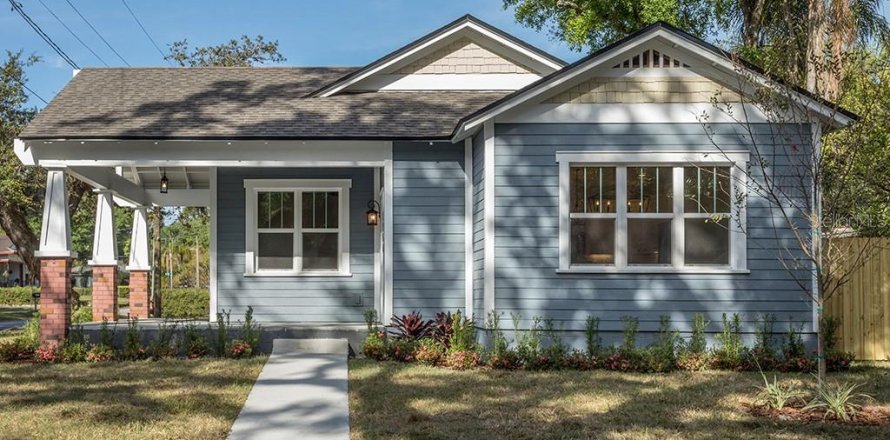 Villa ou maison à Tampa, Floride 3 chambres, 173.17 m2 № 2147826