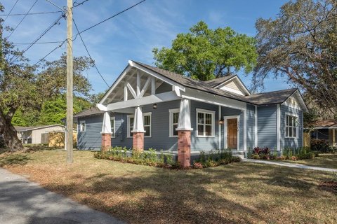 Villa ou maison à vendre à Tampa, Floride: 3 chambres, 173.17 m2 № 2147826 - photo 2