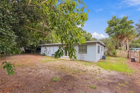 House in Orlando, Florida 3 bedrooms, 98.1 sq.m. № 2376818 - photo 22