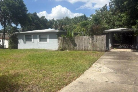 House in Orlando, Florida 3 bedrooms, 98.1 sq.m. № 2376818 - photo 2