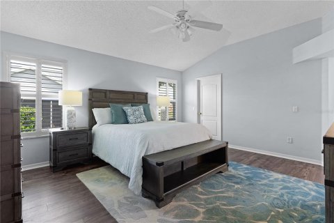 House in The Villages, Florida 3 bedrooms, 176.98 sq.m. № 1341536 - photo 15