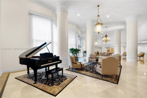 Condo in Aventura, Florida, 2 bedrooms № 2010360 - photo 3