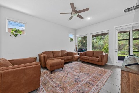 Villa ou maison à vendre à Wesley Chapel, Floride: 4 chambres, 222.22 m2 № 2345671 - photo 24