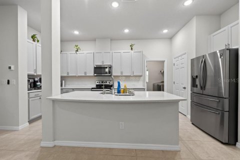 Villa ou maison à vendre à Wesley Chapel, Floride: 4 chambres, 222.22 m2 № 2345671 - photo 30