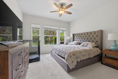 Villa ou maison à vendre à Wesley Chapel, Floride: 4 chambres, 222.22 m2 № 2345671 - photo 12