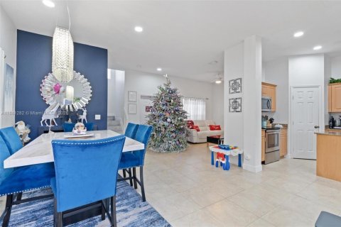 Купить таунхаус в Хомстед, Флорида 4 спальни, 172.8м2, № 1931806 - фото 5