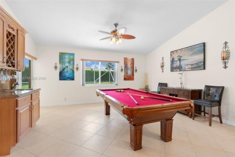 Купить виллу или дом в Корал-Спрингс, Флорида 4 спальни, 224.36м2, № 2048703 - фото 30