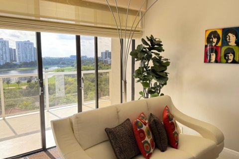 Condominio en venta en Aventura, Florida, 2 dormitorios, 144.93 m2 № 1610884 - foto 7