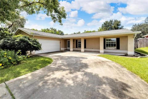 Casa en venta en Safety Harbor, Florida, 3 dormitorios, 156.08 m2 № 1630056 - foto 2