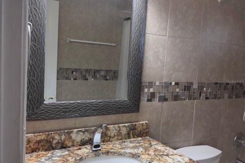 House in Kissimmee, Florida 3 bedrooms, 123.19 sq.m. № 2097690 - photo 22