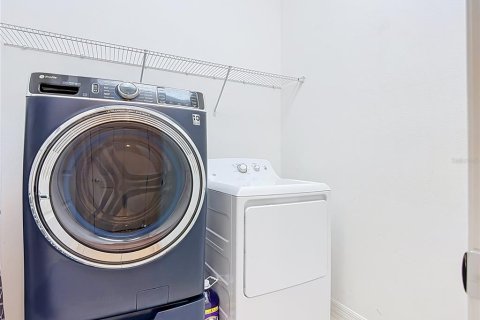 Купить дуплекс в Пайнсиана, Флорида 6 комнат, 125.7м2, № 2167102 - фото 25
