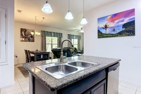 Купить дуплекс в Пайнсиана, Флорида 6 комнат, 125.7м2, № 2167102 - фото 12