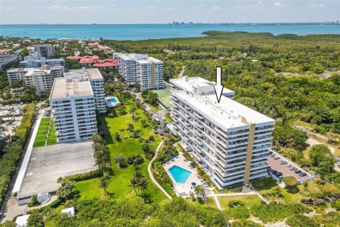 Condo in Key Biscayne, Florida, 1 bedroom  № 1805999 - photo 3