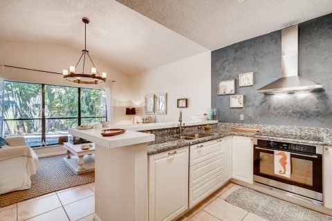 House in Cooper City, Florida 4 bedrooms, 182.65 sq.m. № 1660077 - photo 18